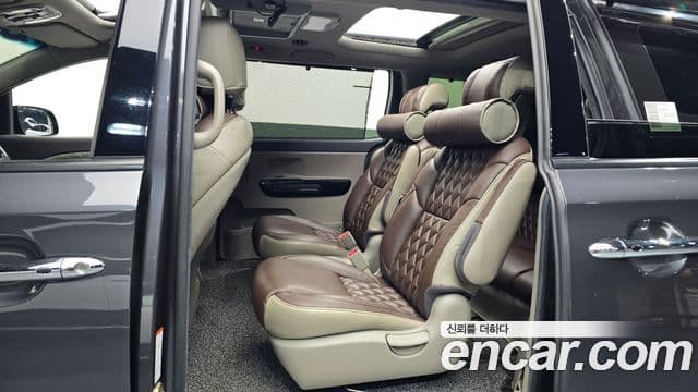 Kia All New Carnival Prestige, 2017 12