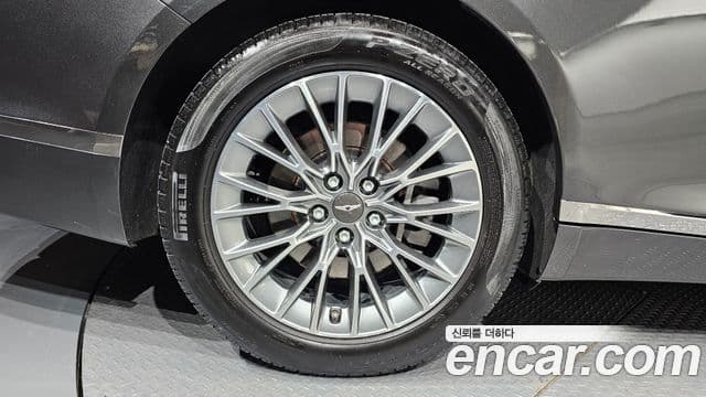 Genesis G80 (RG3) бензин 2.5 турбо AWD, 2023 все фото