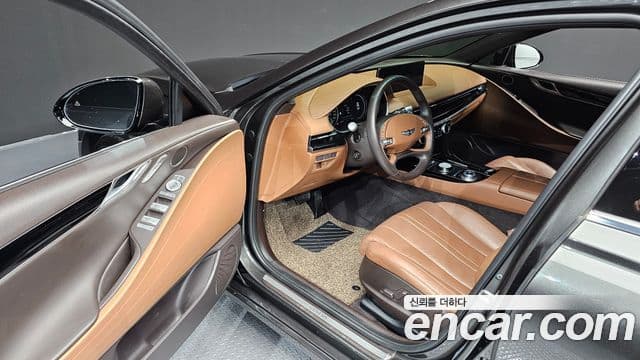 Genesis G80 (RG3) бензин 2.5 турбо AWD, 2023 10