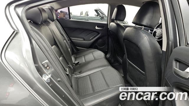 Kia The / новый New K3 Trendy, 2016 12