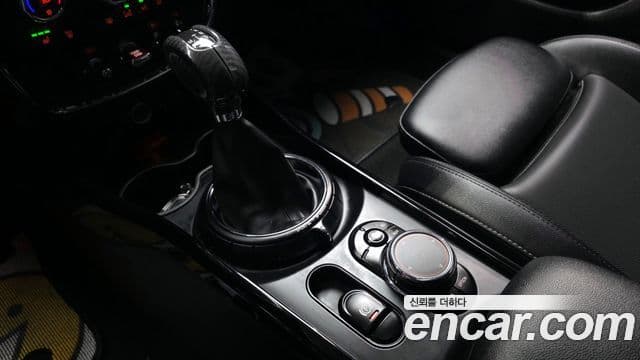 Mini Cooper D 클럽맨 2세대, 2016 9