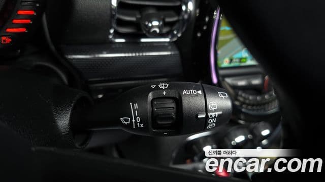 Mini Cooper D 클럽맨 2세대, 2016 18