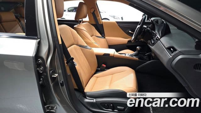 Lexus ES300h 7세대 Luxury Plus, 2023 10