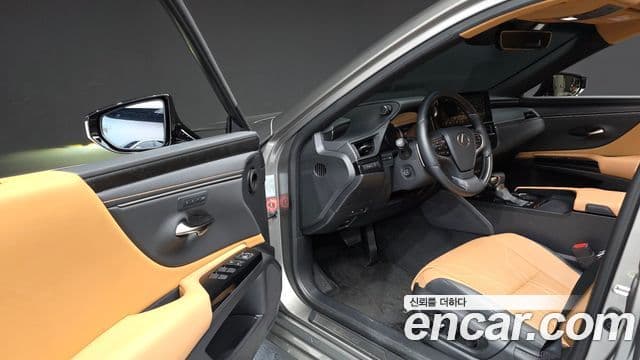 Lexus ES300h 7세대 Luxury Plus, 2023 11