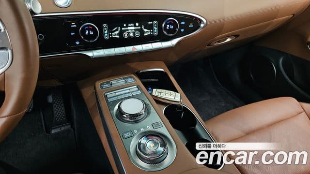 Genesis GV70, 2024 9