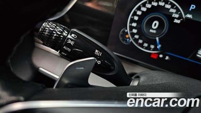 Hyundai The / новый New Grandeur IG люксовая версия VIP пакет, 2020 17