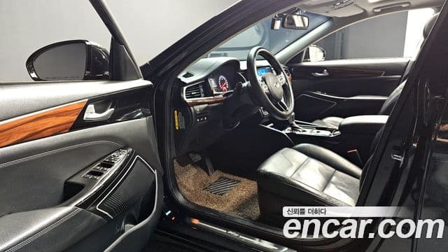 Kia All New K7 3.0 LPI Luxury (арендный автомобиль), 2017 12