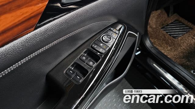 Kia All New K7 3.0 LPI Luxury (арендный автомобиль), 2017 13