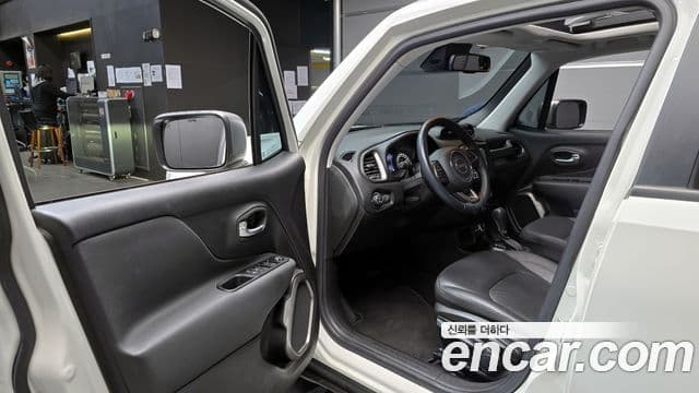 Jeep Renegade 2.4 Limited, 2021 11