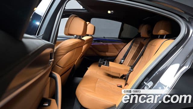 BMW 5시리즈 (G30) 520i M Sport, 2023 13