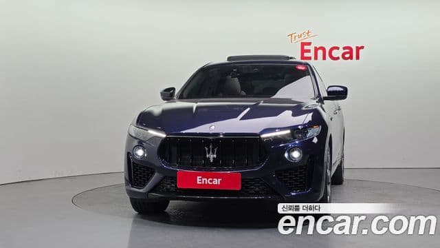 Maserati Levante 3.0 дизель AWD GranSport, 2019 3