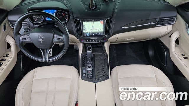 Maserati Levante 3.0 дизель AWD GranSport, 2019 7