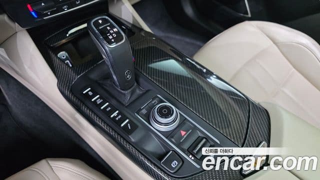 Maserati Levante 3.0 дизель AWD GranSport, 2019 9