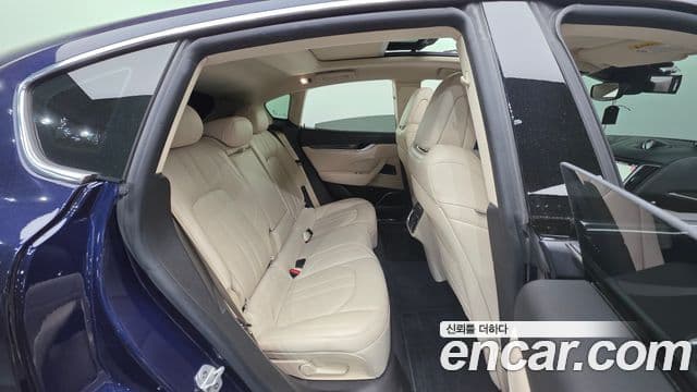 Maserati Levante 3.0 дизель AWD GranSport, 2019 19