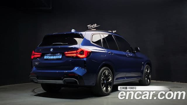 BMW iX3 M Sport, 2022 2