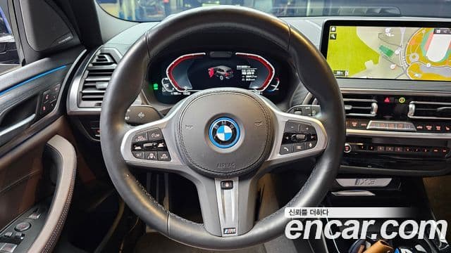 BMW iX3 M Sport, 2022 13