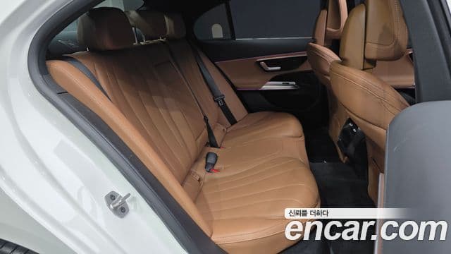 Mercedes-Benz E-класс W214 AMG Line, 2026 12