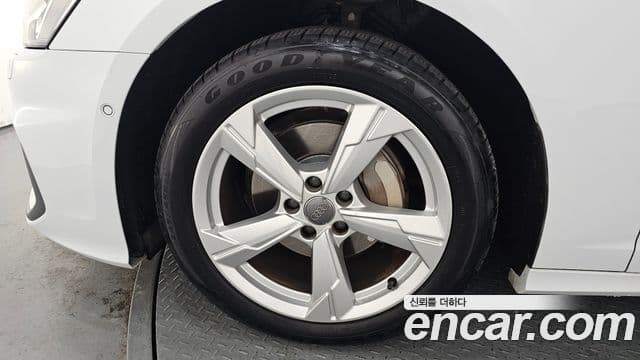 Audi A6 (C8), 2020 все фото