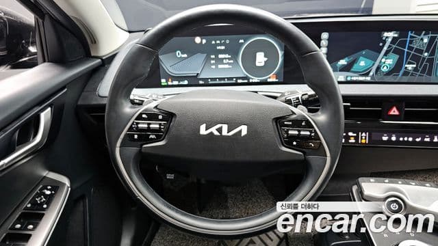 Kia EV6 Air, 2022 13