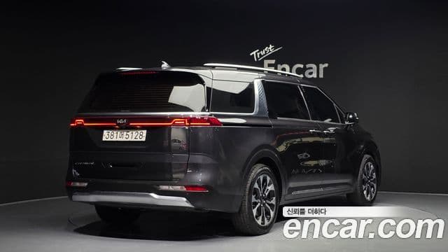 Kia Carnival 4세대 Signature, 2021 2