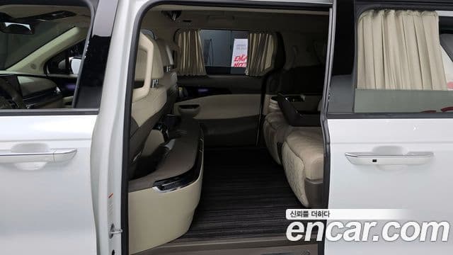 Kia Carnival 4세대 Signature, 2023 12