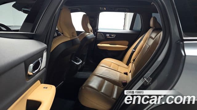 Volvo V60 Cross Country 2세대 T5 Pro AWD, 2020 12