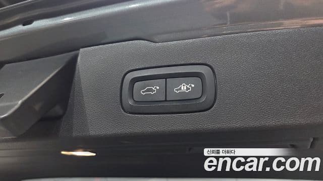 Volvo V60 Cross Country 2세대 T5 Pro AWD, 2020 19