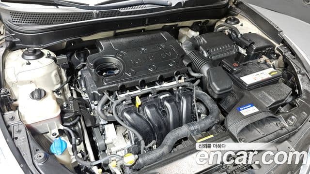 Hyundai YF Sonata чёрный, 2011 6