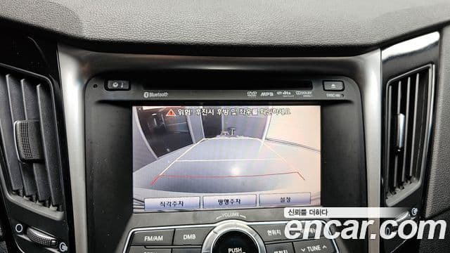 Hyundai YF Sonata чёрный, 2011 15