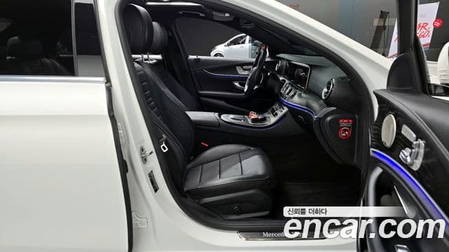 Mercedes-Benz E-класс W213 AMG Line, 2022 10