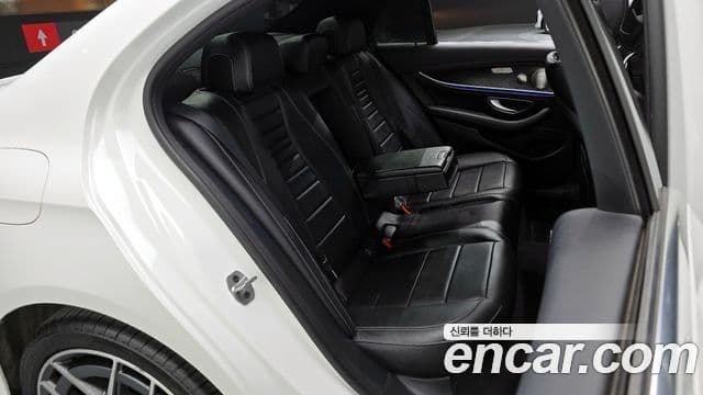 Mercedes-Benz E-класс W213 AMG Line, 2022 12