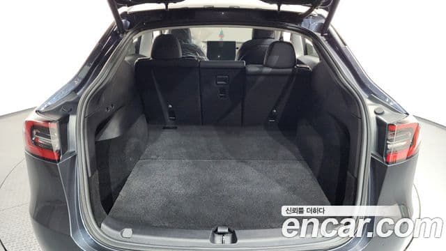 Tesla модель Y Standard Range RWD, 2021 20