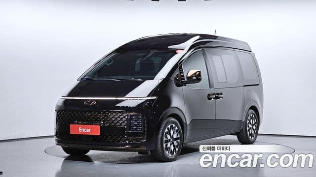 Hyundai Staria лимузин, 2022 1