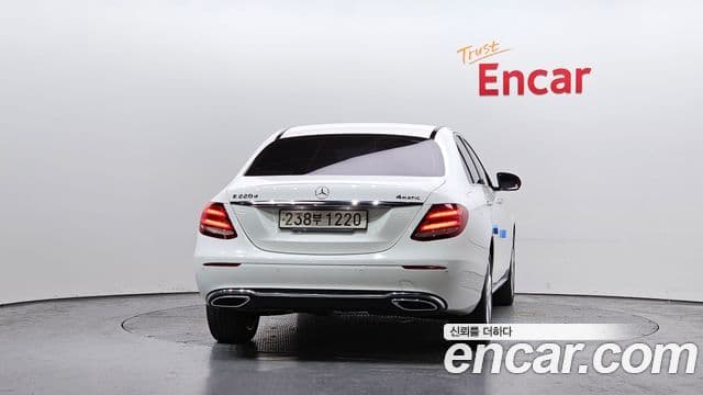 Mercedes-Benz E-класс W213 Avantgarde, 2018 4