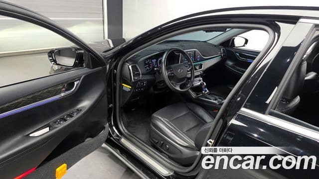 Hyundai Grandeur IG Premium, 2019 10