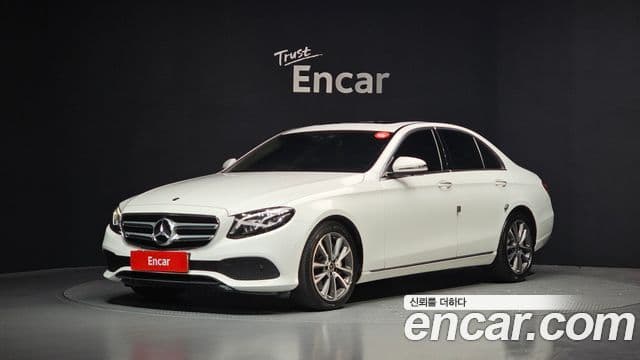 Mercedes-Benz E-класс W213 Avantgarde, 2019 1