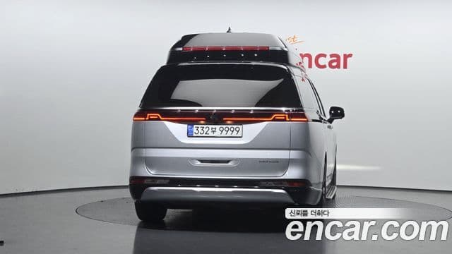 Kia Carnival 4세대 бензин 4인승 High Limousine (компания по спецнадстройкам), 2023 4