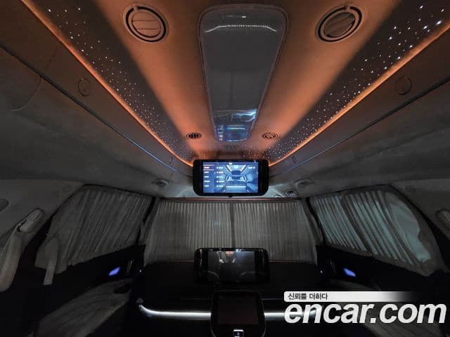 Kia Carnival 4세대 бензин 4인승 High Limousine (компания по спецнадстройкам), 2023 16