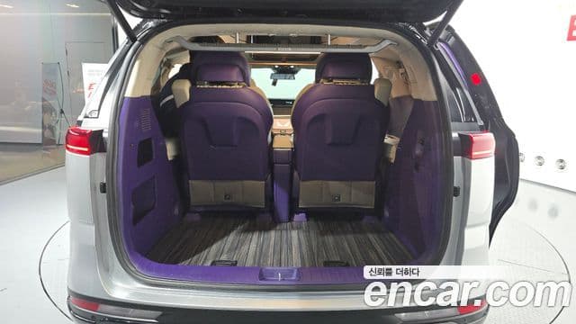 Kia Carnival 4세대 бензин 4인승 High Limousine (компания по спецнадстройкам), 2023 20