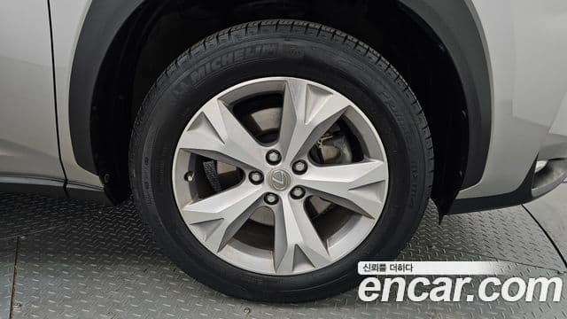 Lexus NX300h Executive, 2016 все фото