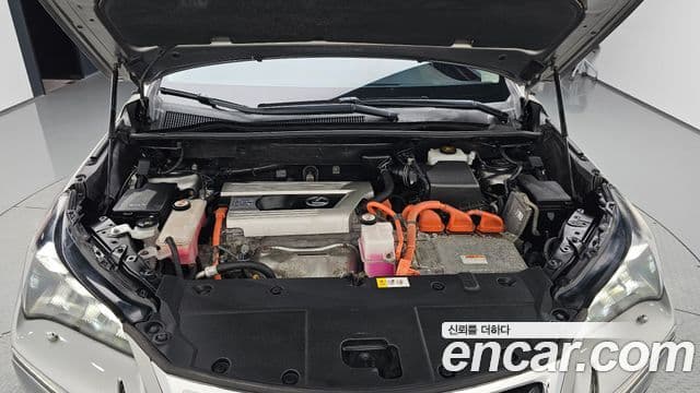 Lexus NX300h Executive, 2016 6