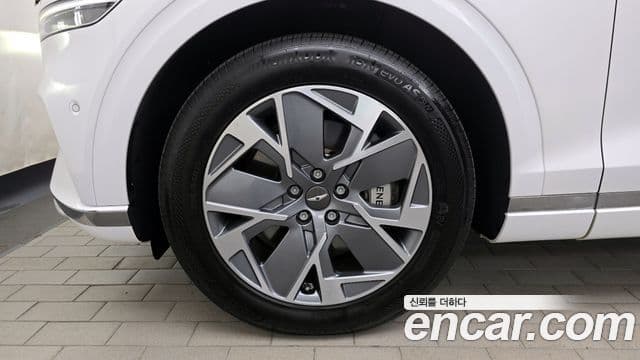 Genesis electrified GV70 e-AWD, 2022 все фото