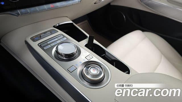 Genesis electrified GV70 e-AWD, 2022 9