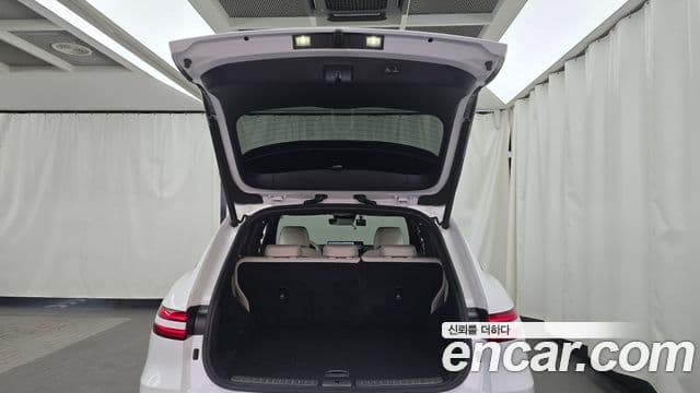 Genesis electrified GV70 e-AWD, 2022 20