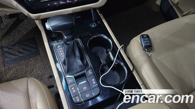 Kia The / новый New Carnival Prestige, 2019 9