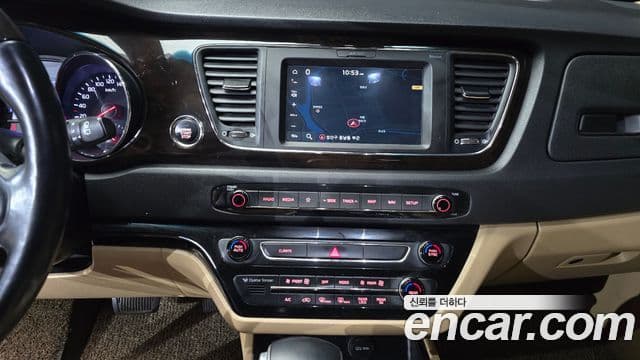 Kia The / новый New Carnival Prestige, 2019 14