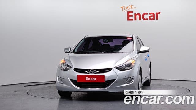 Hyundai Avante MD Modern, 2013 3