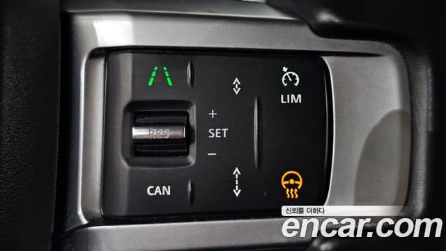 Land Rover Discovery 5 D250 SE, 2023 17