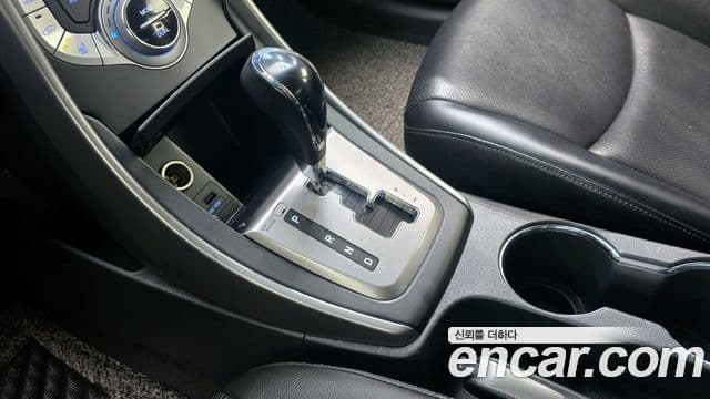 Hyundai Avante MD M16 GDI Smart, 2013 9