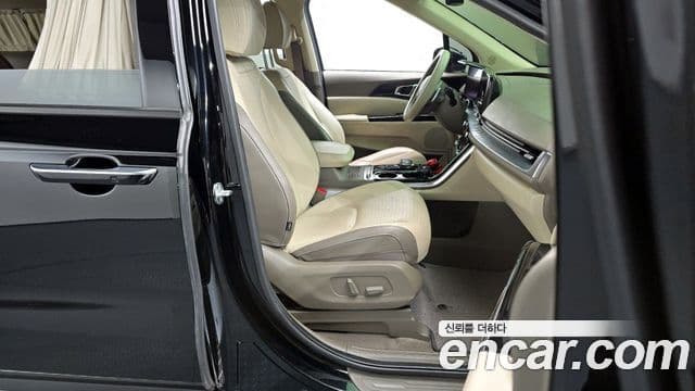 Kia Carnival 4세대 Signature, 2022 10